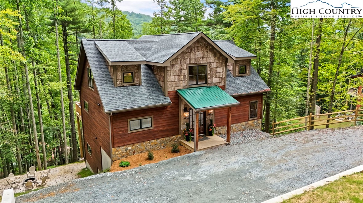 371 Hews Circle