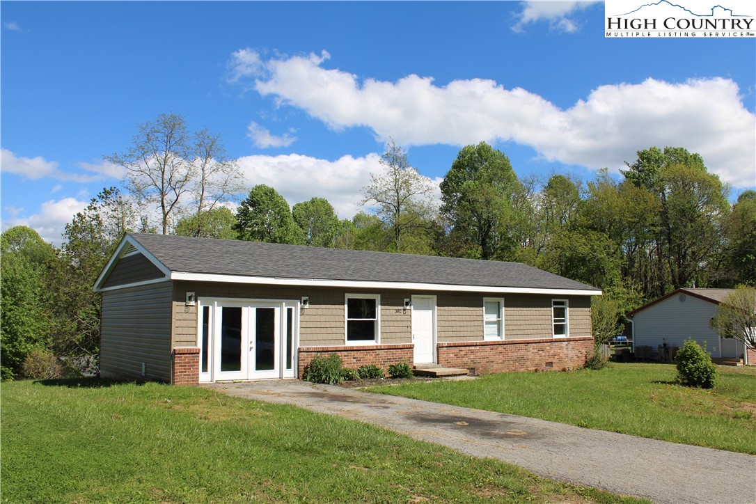 382 Hardaman Circle