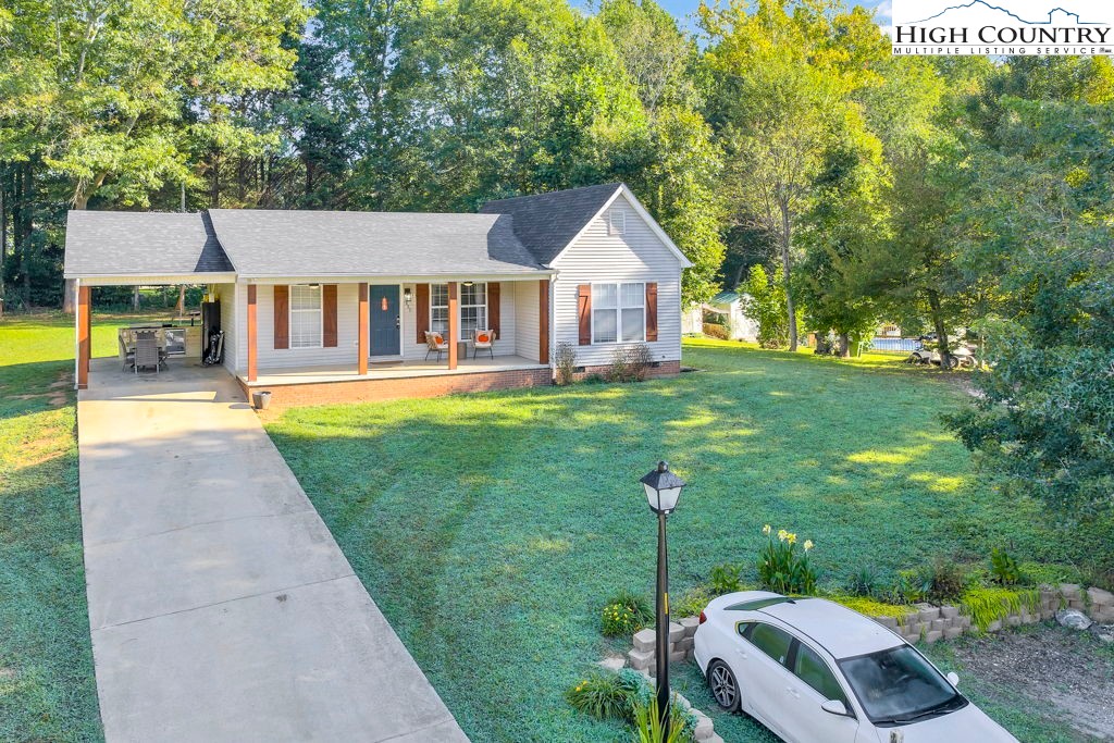 3889 Colt Court