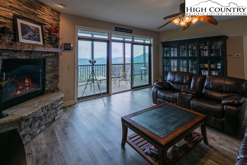 MLS 223990 392 Ridgeline Drive 12D, Sugar Mountain, NC 28604