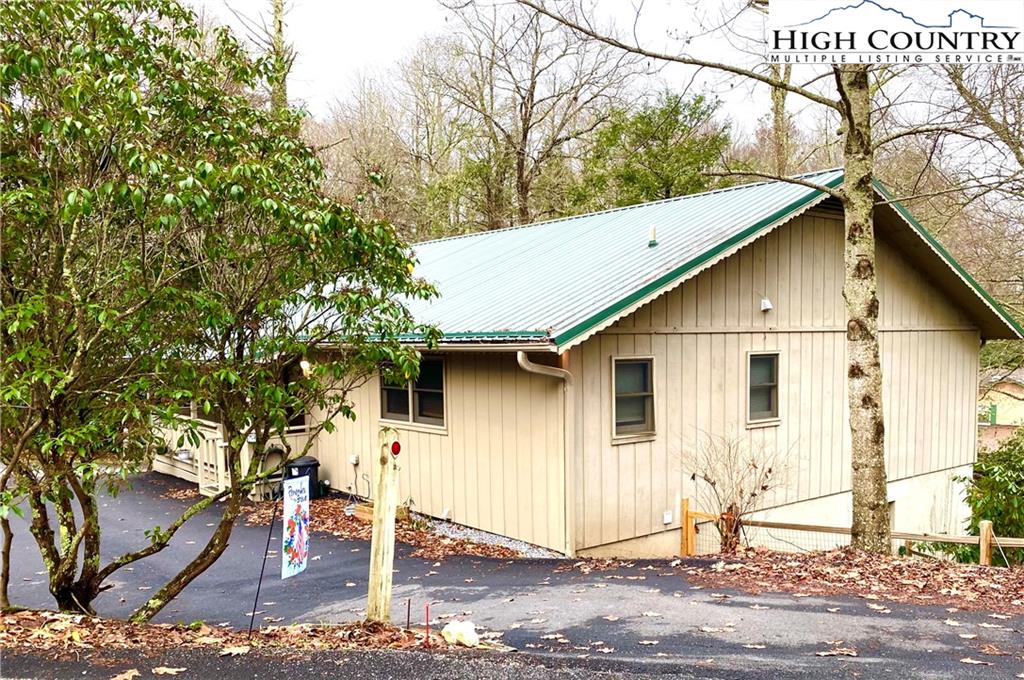 MLS 227145 4 Harbor Lane, Linville, NC 28646
