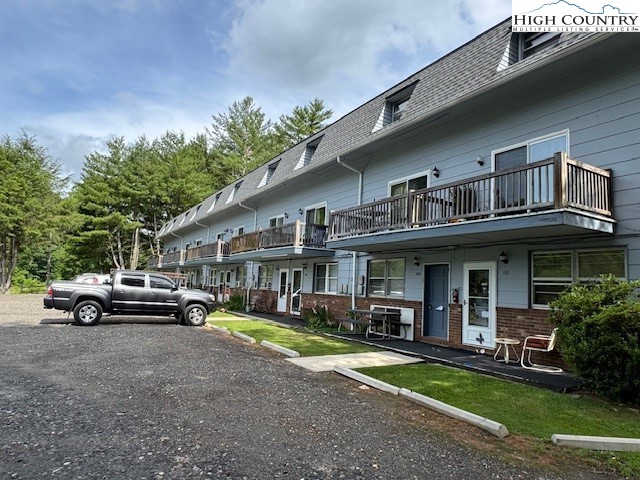 4086 Nettle Knob Road 105