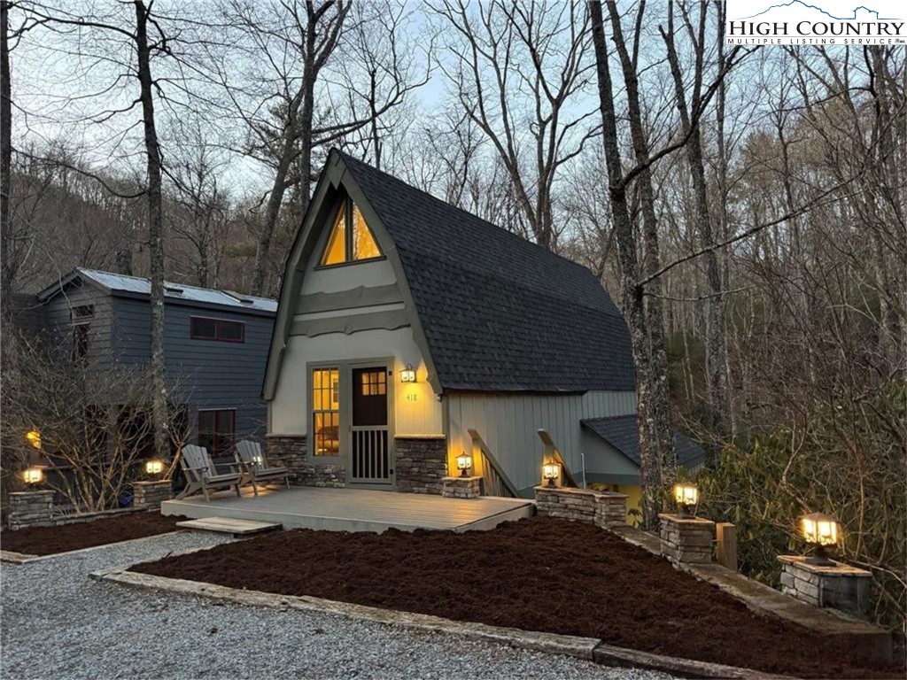 418 Roaring River Drive