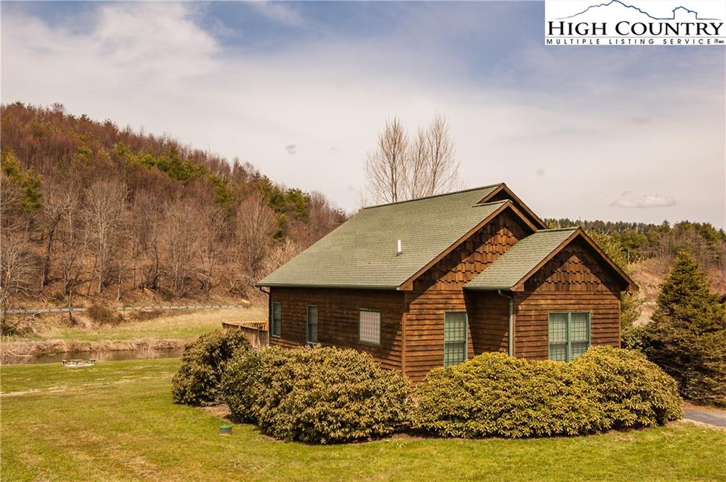 MLS 213530 422 Green Meadows Drive, Todd, NC 28684