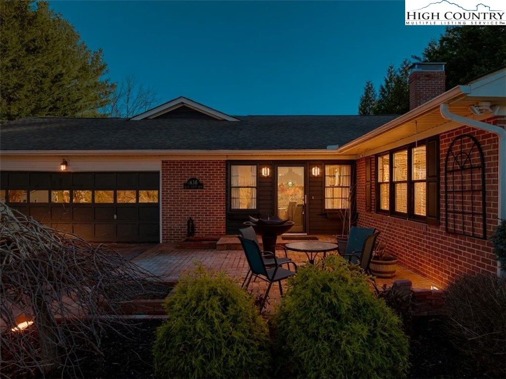 438 Glade Valley Road