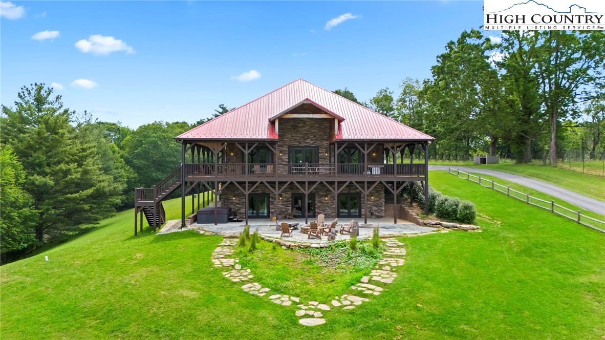 457 Lily Of The Valley Drive
