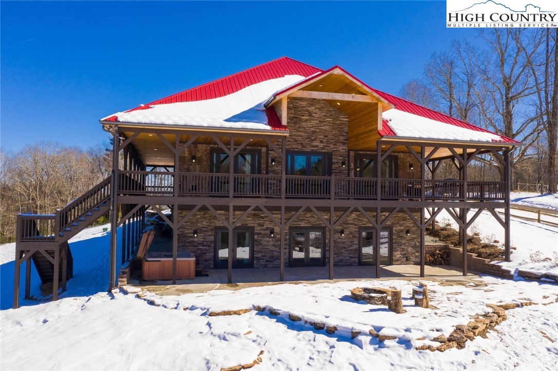 457 Lily Of The Valley Drive