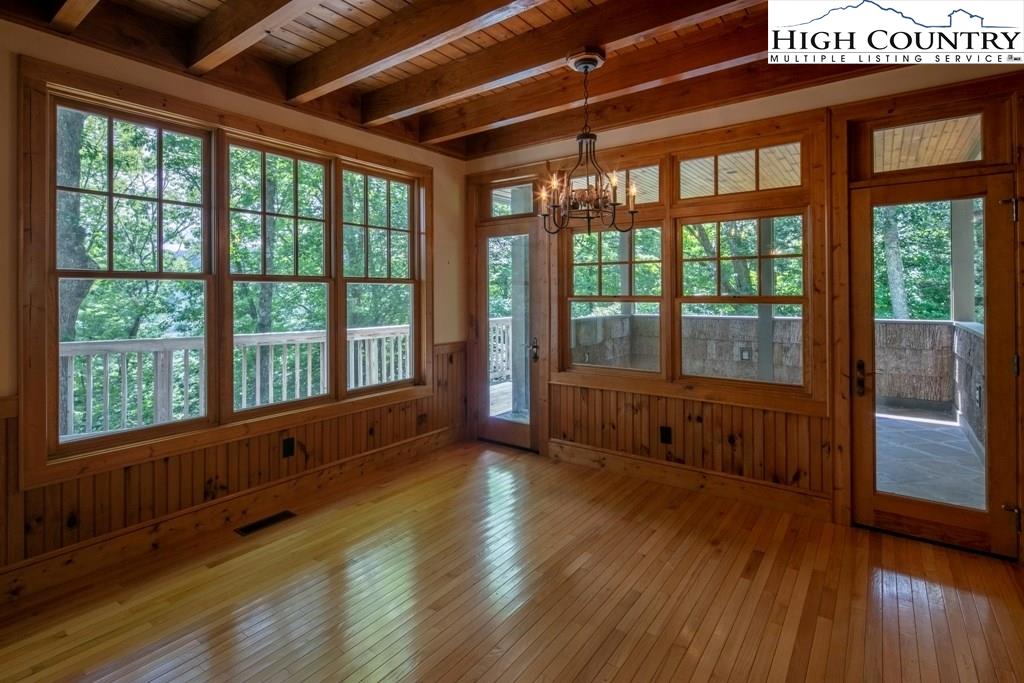 MLS 223170 465 Farm Loop Road, Banner Elk, NC 28604