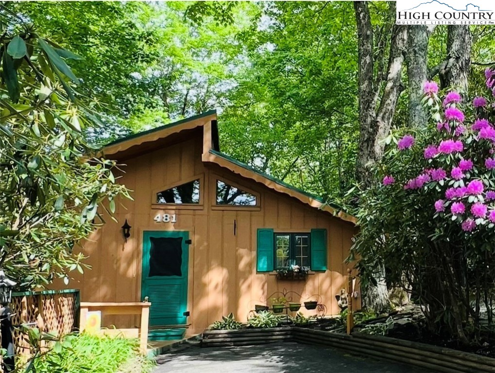 481 Highland Hills Road