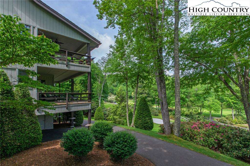 MLS 222344 490 Clubhouse Drive G2, Banner Elk, NC 28604
