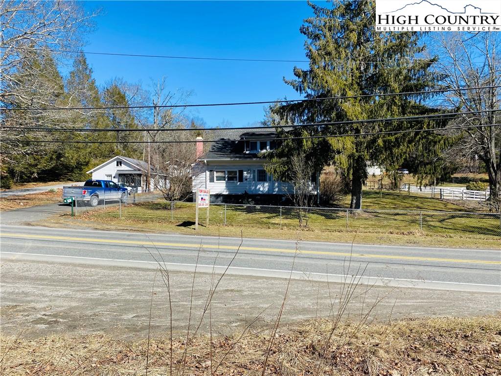 MLS 227776 490 Cranberry Street, Newland, NC 28657