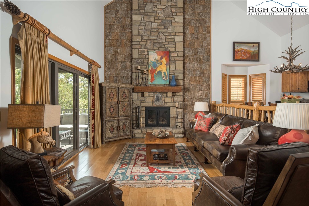 491 Waterside Drive Adirondack 6