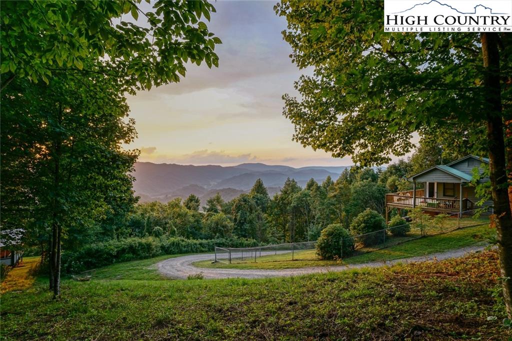 MLS 233417 506 Tangled Stone Drive, Zionville, NC 28698