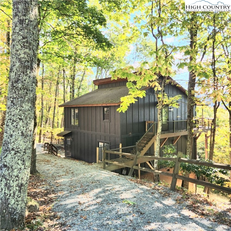 523 Pine Ridge Road