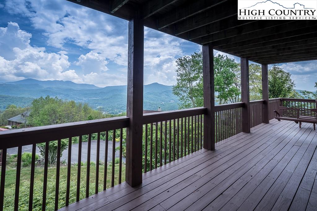 MLS 229285 53 Reece Court, Banner Elk, NC 28604