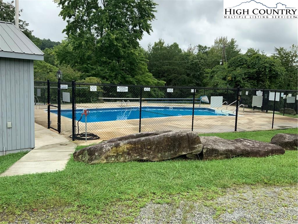 MLS 223995 548 Dogwood Circle, Traphill, NC 28659