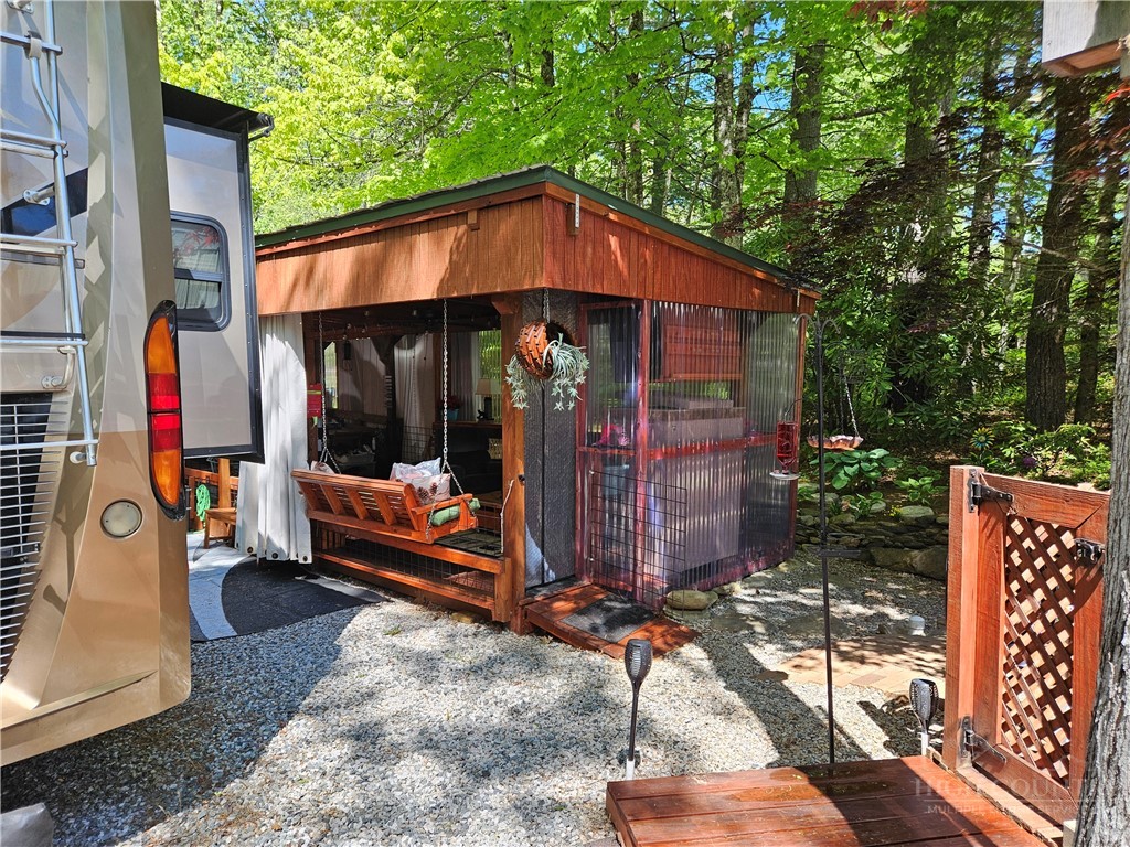 55 Sassafras Road