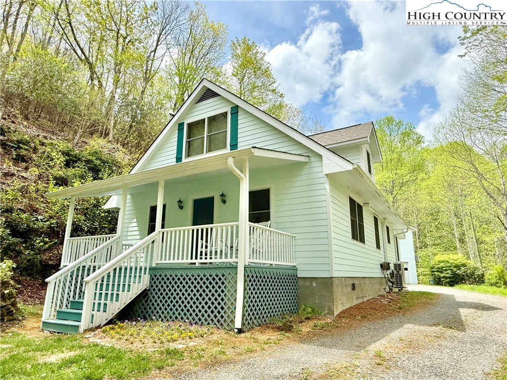 551 Cobbs Creek Road