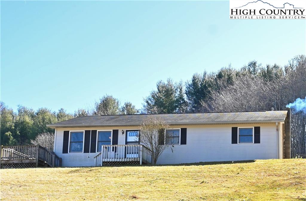 5596 US Hwy 221 N
