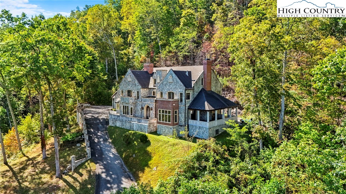 5742 NC Highway 194 S