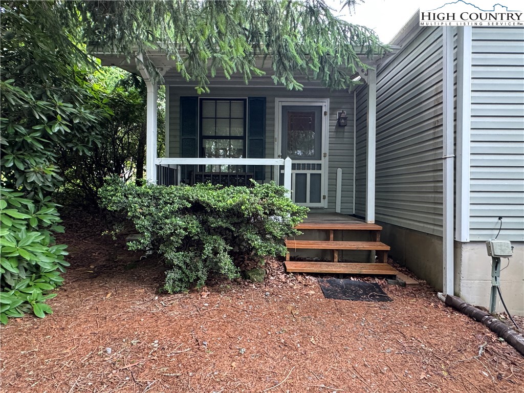58 Hickory Lane