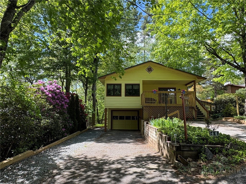 6 Ridgewood Lane