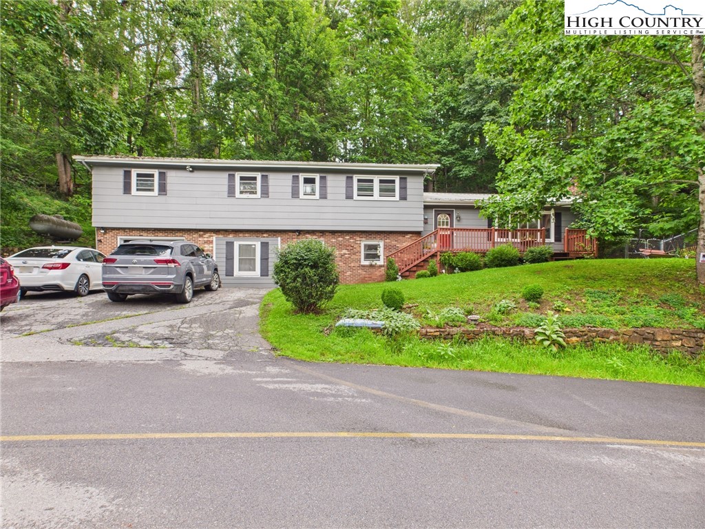 601 Dogwood Road