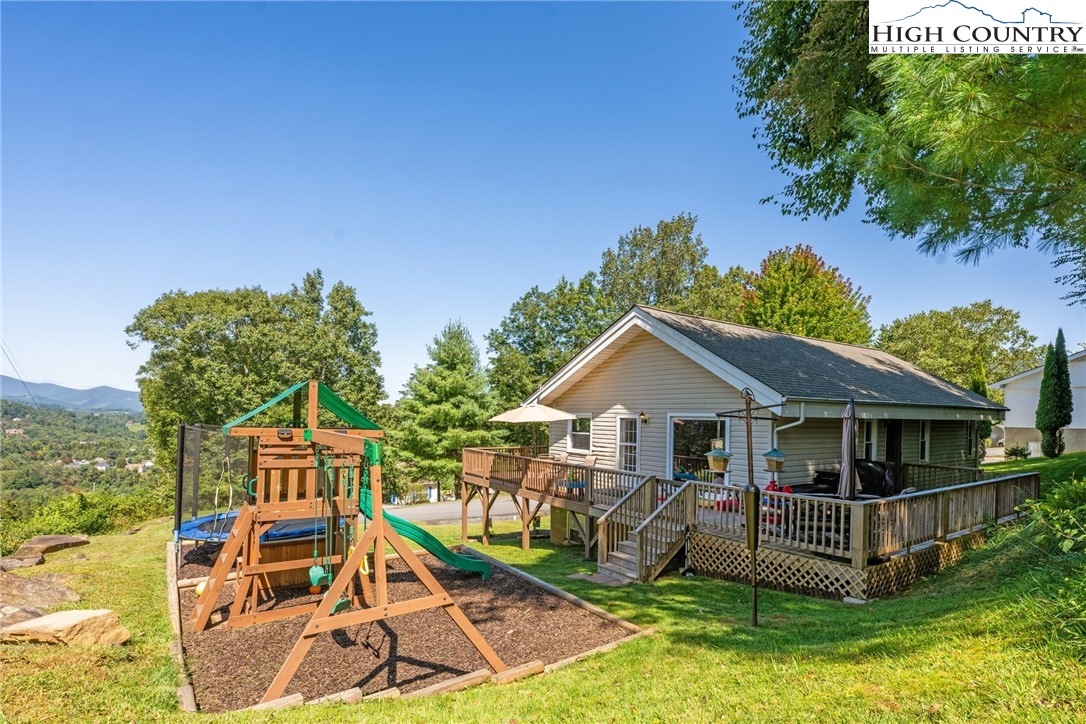 632 White Laurel Lane