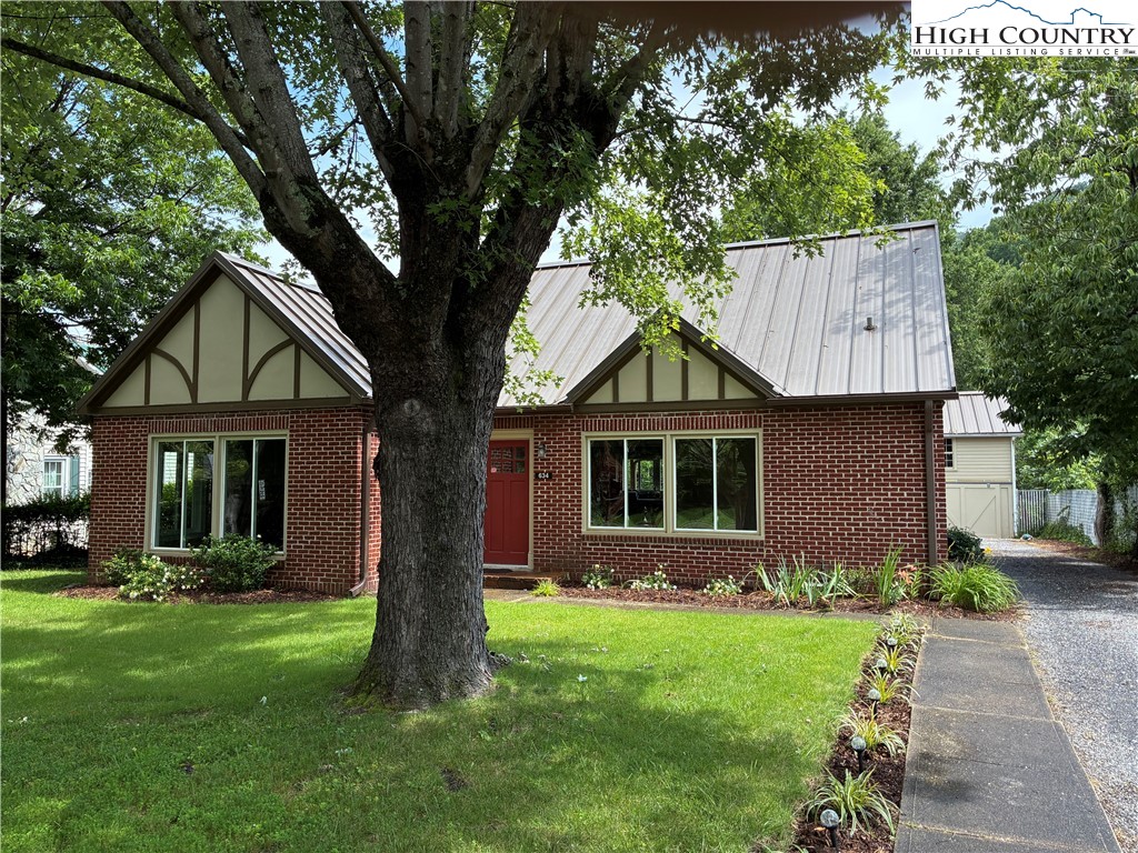 634 Rutherford Road