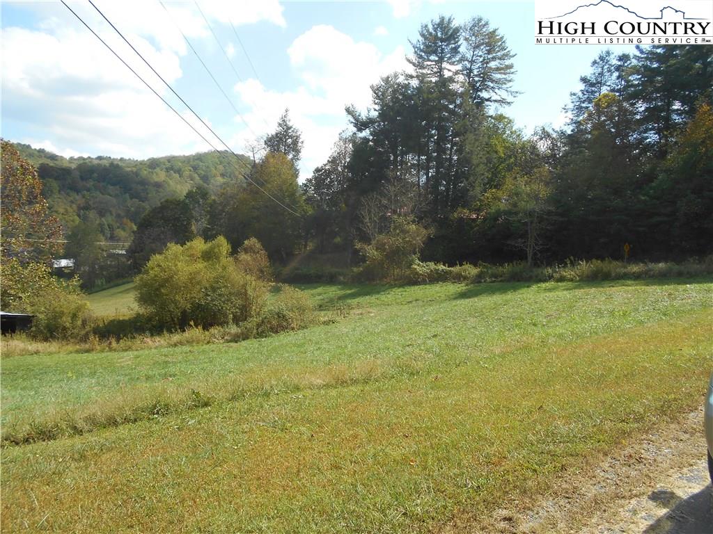 MLS 218172 634 Watauga River Rd Road, Sugar Grove, NC 28679