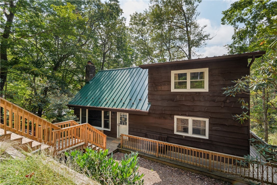 635 Bear Ridge Trail