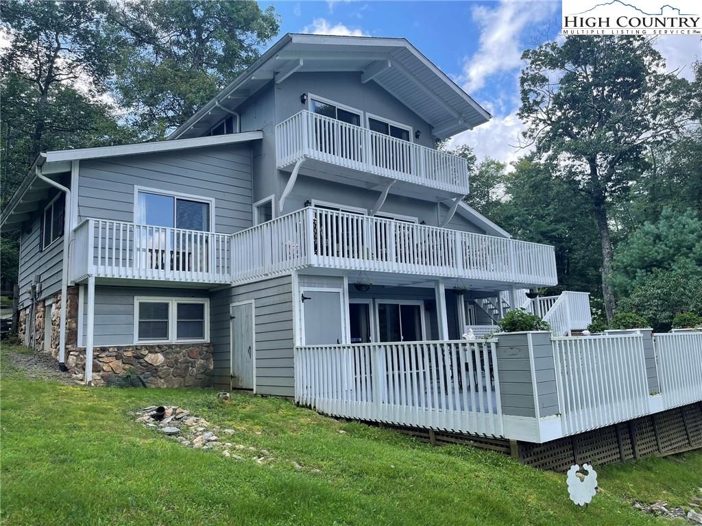 638 Ridge Road