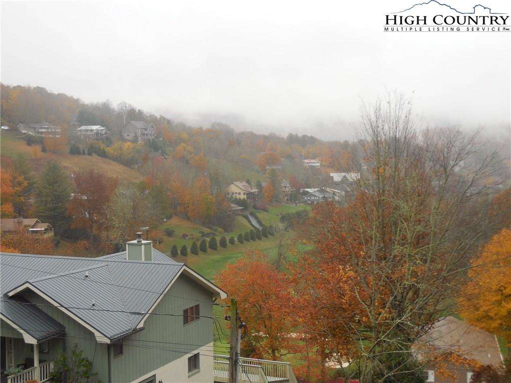 MLS 221737 651 Mountain Glen, Newland, NC 28657