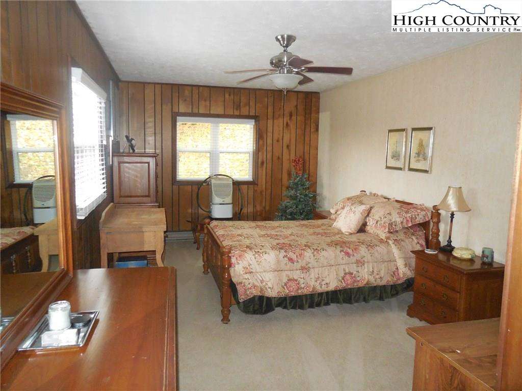 MLS 221737 651 Mountain Glen, Newland, NC 28657