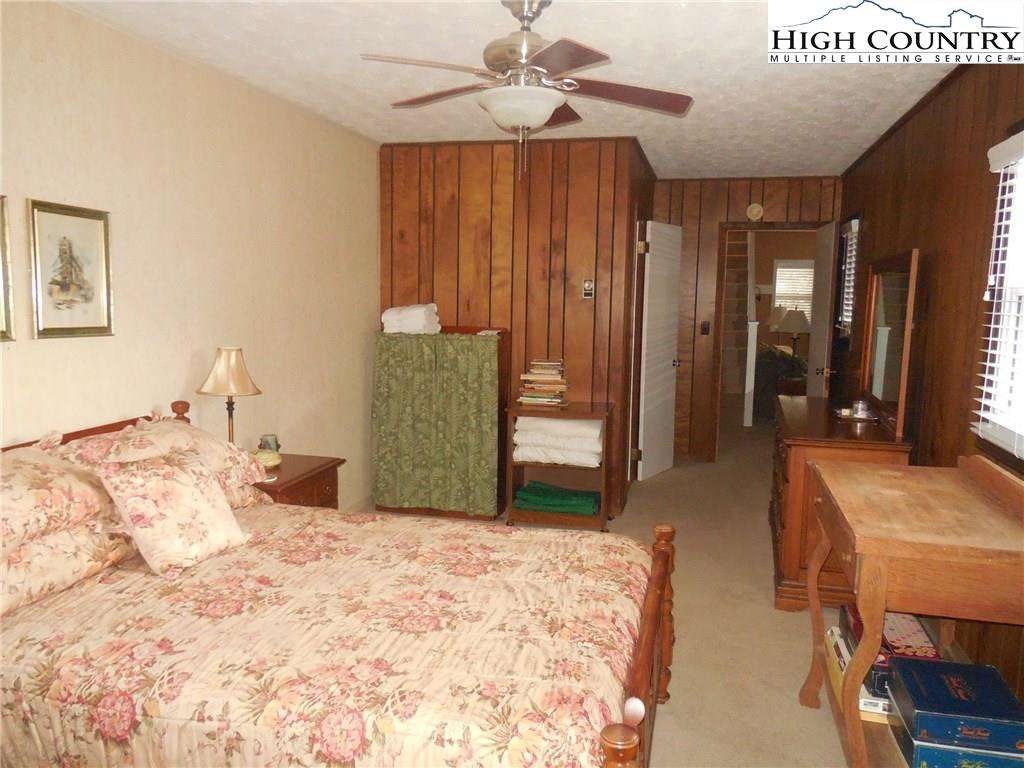 MLS 221737 651 Mountain Glen, Newland, NC 28657