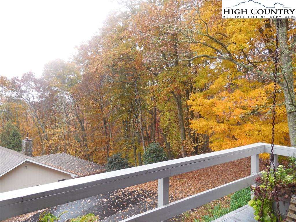 MLS 221737 651 Mountain Glen, Newland, NC 28657