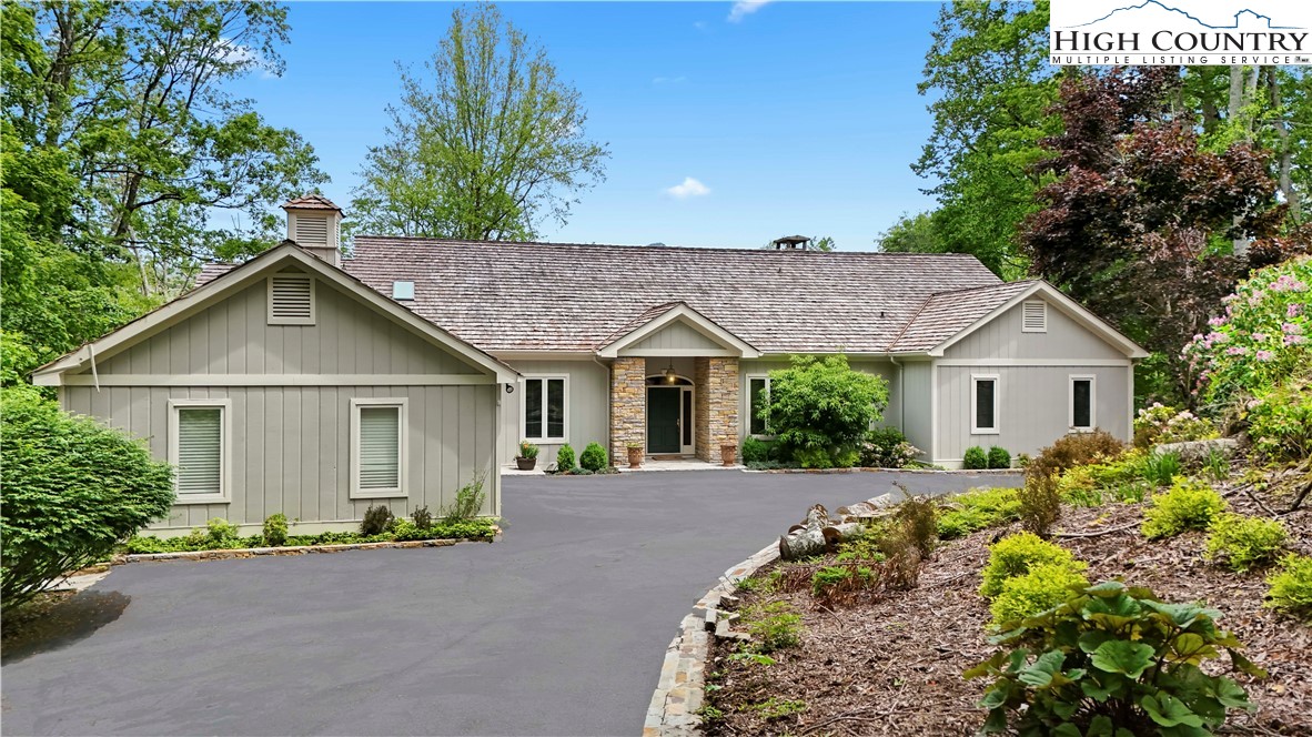 665 Raven Ridge Road
