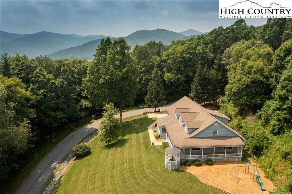 MLS 232172 676 Pineview Drive, Boone, NC 28607