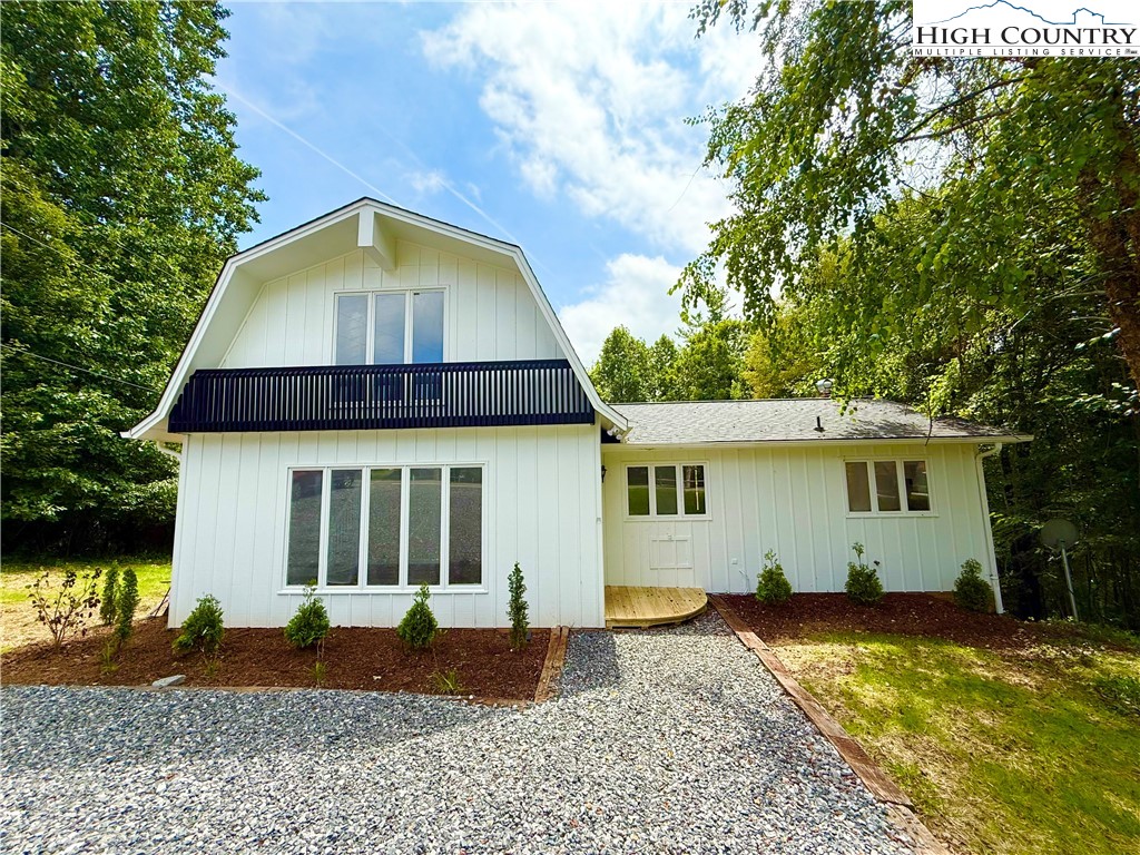 680 Nikanor Road