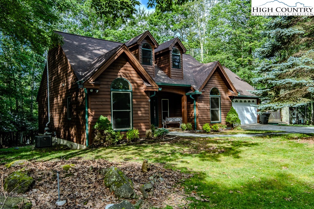 717 Pine Ridge Road