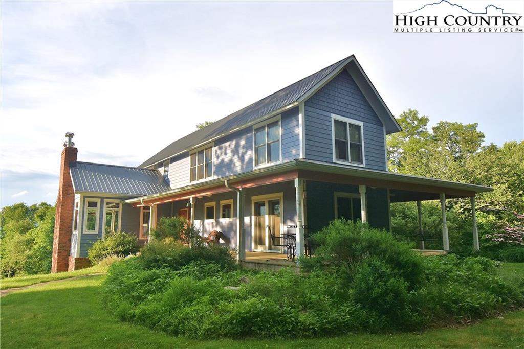 MLS 207991 729 Graystone Road, Independence, VA 24348