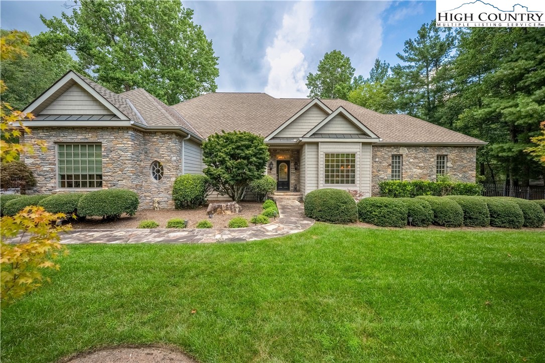 738 Country Club Road