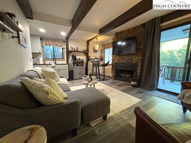 76 Creekside Drive B