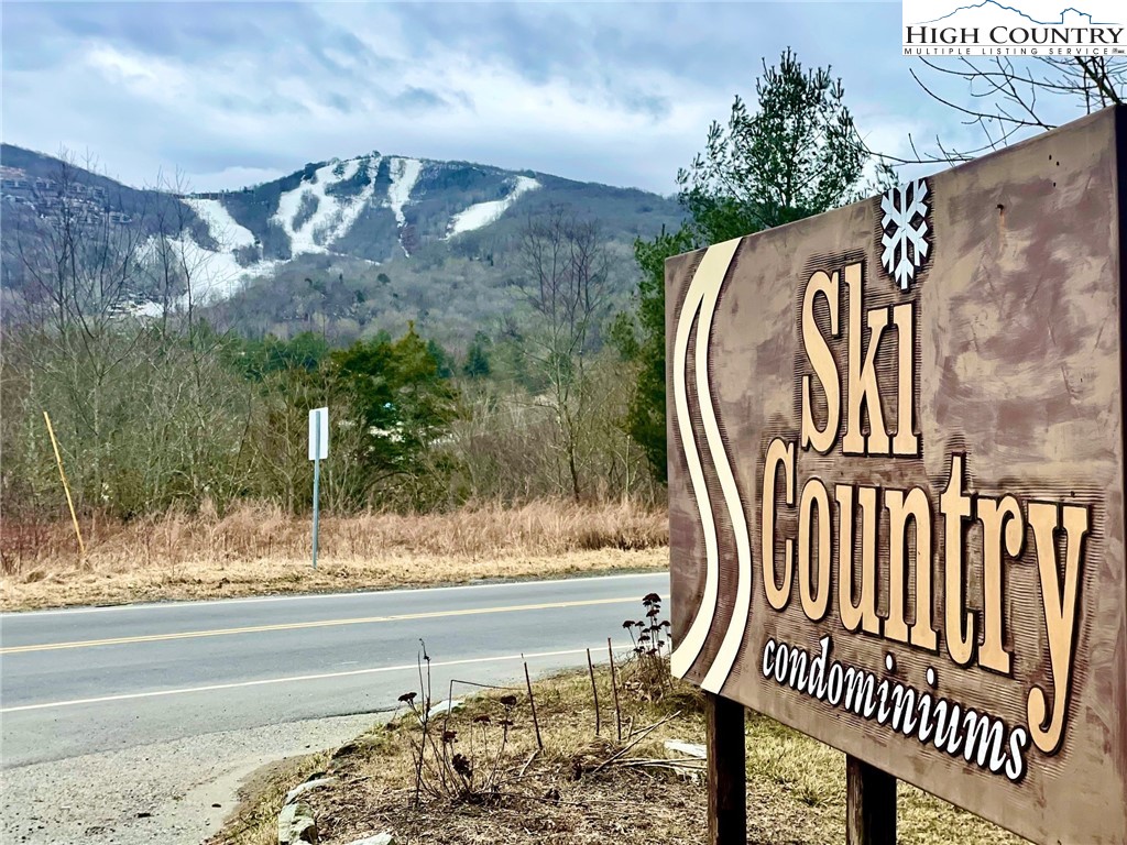 76 Creekside Drive C