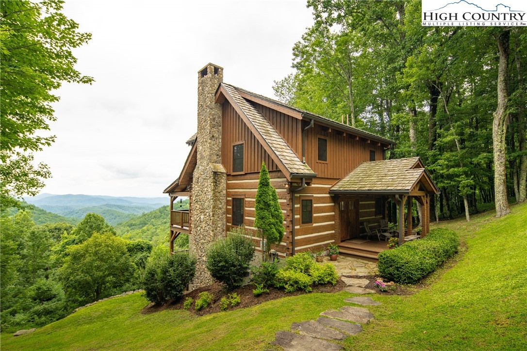 7884 Rocky Knob Road