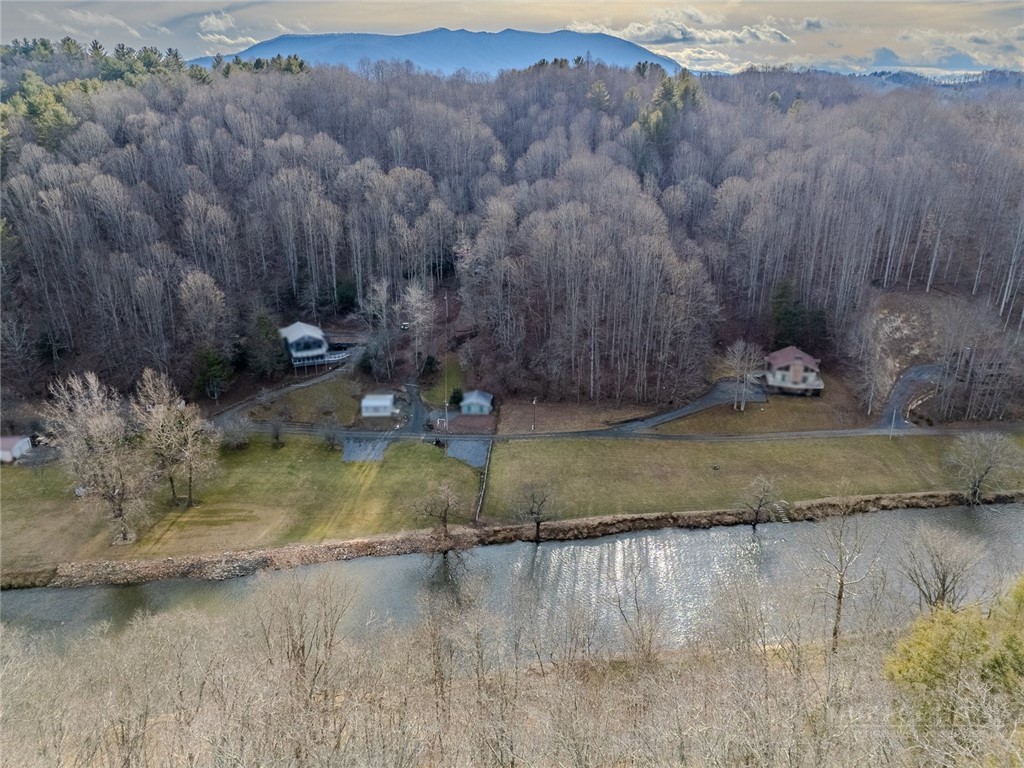 8 and 9 Haven Ridge Road