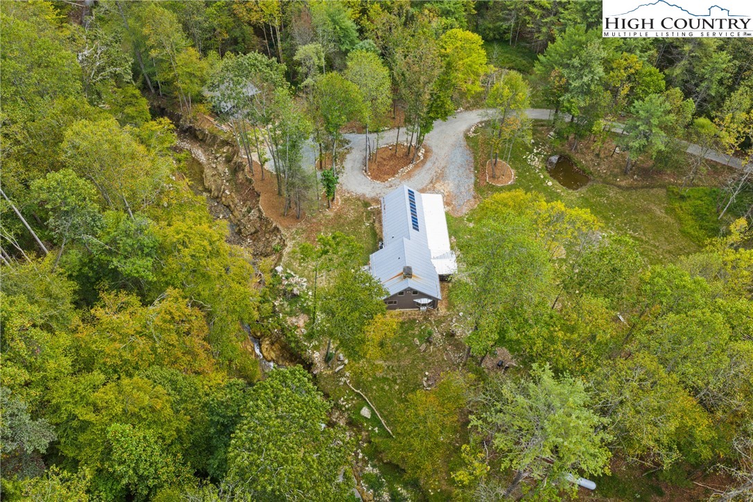 812 Jakes Mountain Road