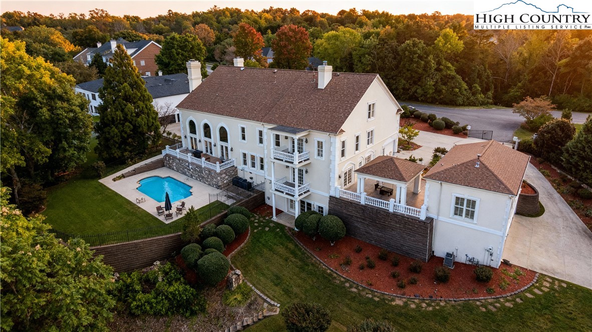 822 NW 36th Ave Place