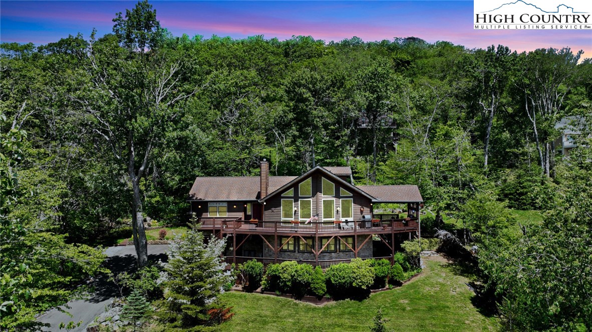 838 Shelter Rock Circle