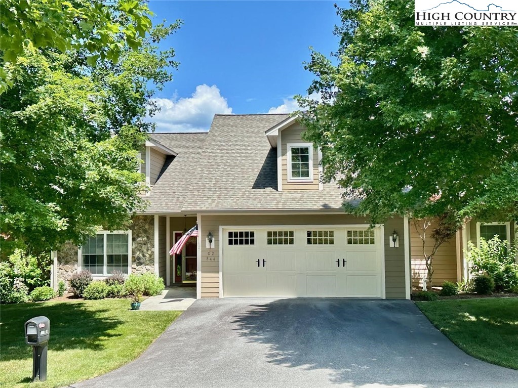 844 E Landing Ridge Circle C2